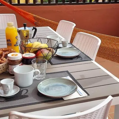 Apartment Bouganville Con Terrazza E Piscina *