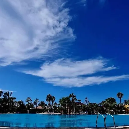 Bouganville Con Terrazza E Piscina Corralejo