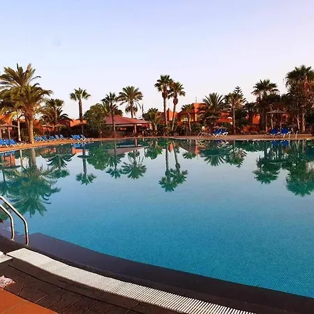 Bouganville - With Terrace & Shared Pool Apartman Corralejo