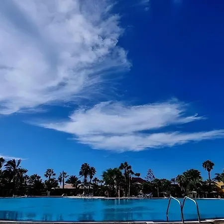 Bouganville - With Terrace & Shared Pool