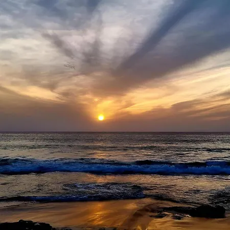 Bouganville - With Terrace & Shared Pool شقة *