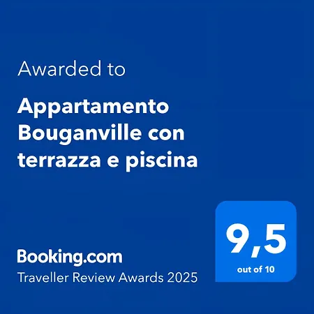Bouganville - With Terrace & Shared Pool شقة