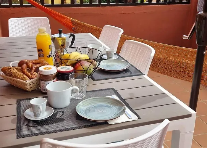 Διαμέρισμα Bouganville - With Terrace & Shared Pool *